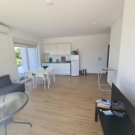 Apartamento Sea Wiev One Bedroom With Free Parking